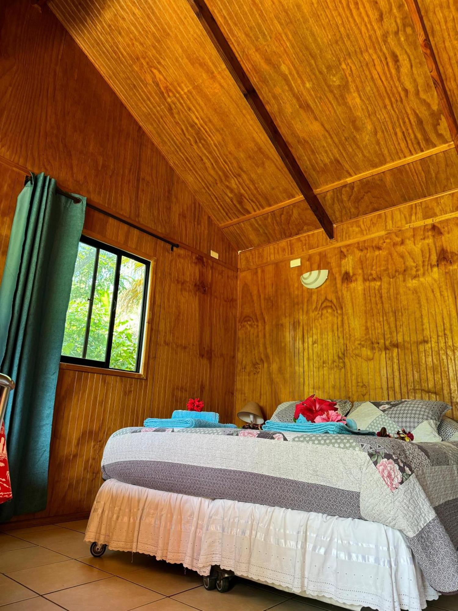 Cabanas Tangaroa Y Hamea Hanga Roa Eksteriør bilde